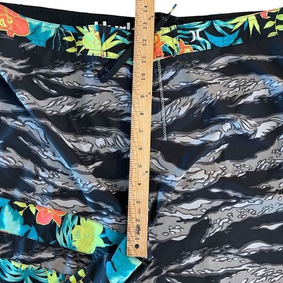 Hurley Mens Phantom Block Party Flammo Board Shorts Tropical Floral Size 40 - Picture 8 of 8